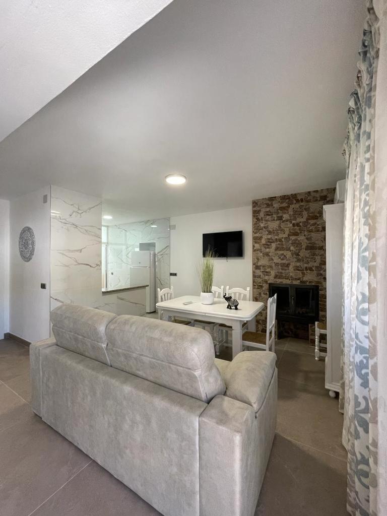 Appartement Casa Javi Y Carmen à Coto Rios Extérieur photo